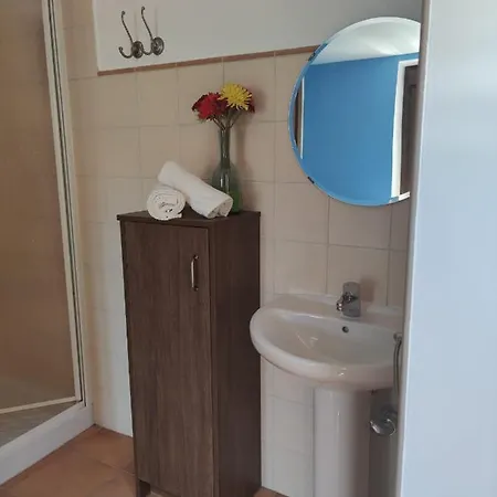 Rural L'almada De Yebra * Yebra de Basa