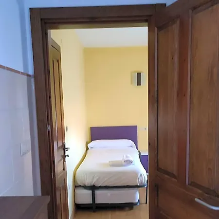 Hostel Rural L'almada De Yebra Yebra de Basa
