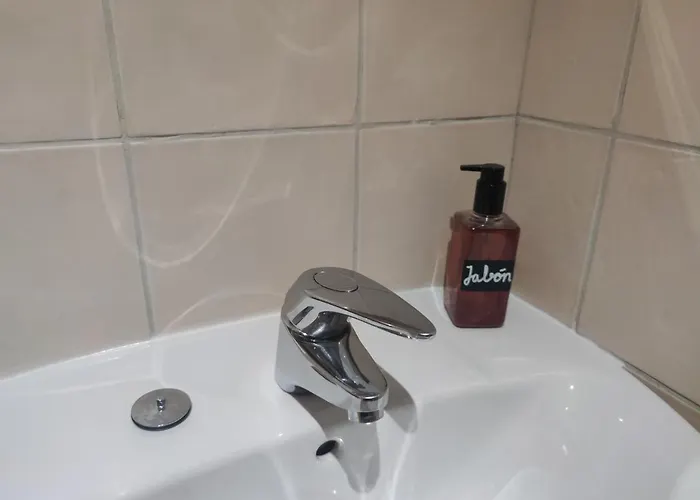 Rural L'almada De Yebra Hostel *